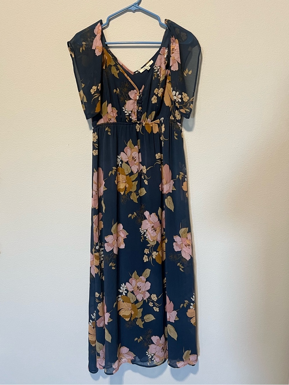 Les Serein Navy Floral Cold-Shoulder Maxi Dress - Picture 8 of 8